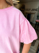 Load image into Gallery viewer, Raines Contrast Puff Sleeve Top- Pink
