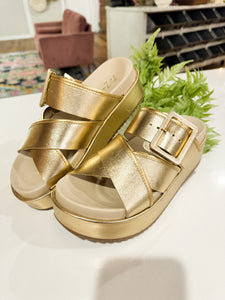 Micah Platform Sandal - Gold